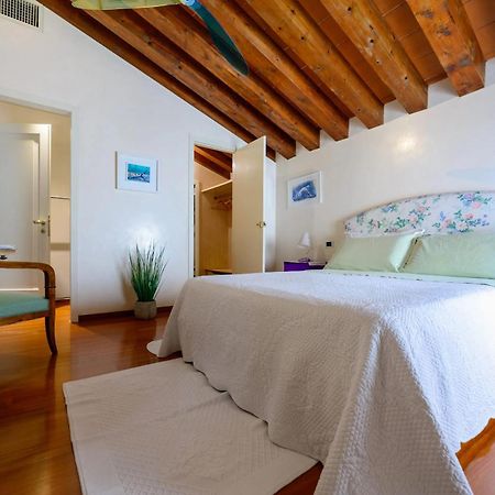 Mini Suite Deluxe Isola Di Mezzo Тревізо Екстер'єр фото