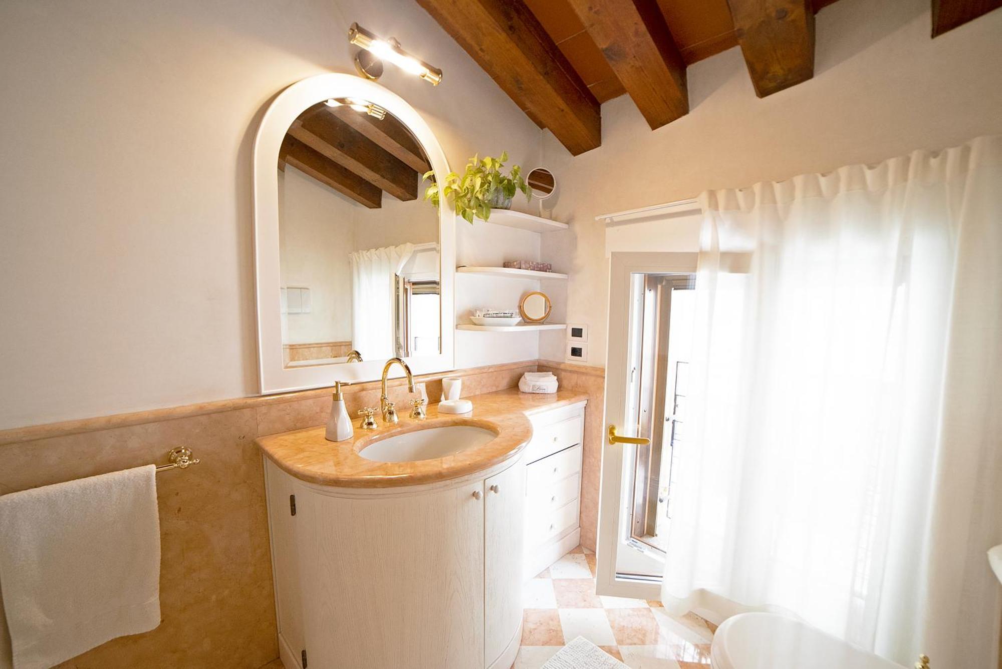 Mini Suite Deluxe Isola Di Mezzo Тревізо Екстер'єр фото